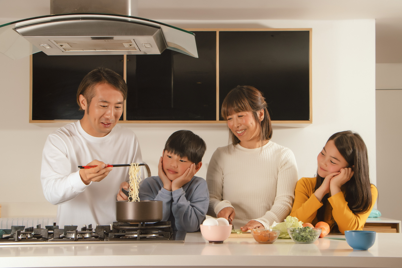 Family Cooking Ramen